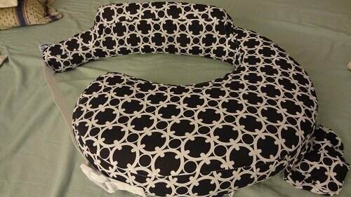 brest friend travel pillow