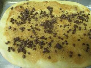 chocolate chip pizza