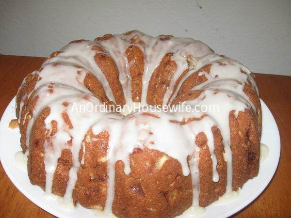 Spiced Apple Coffee Cake